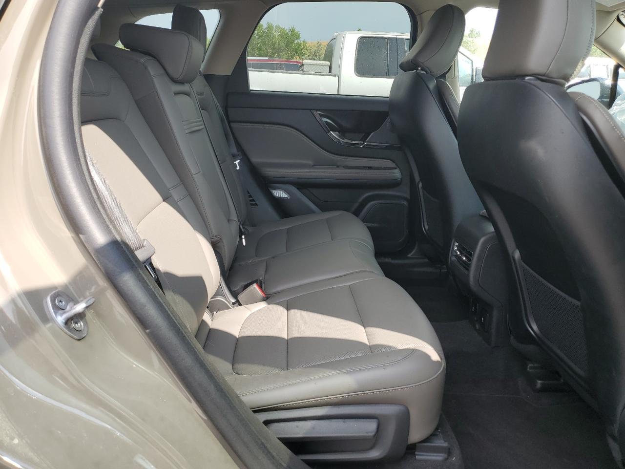 2025 Lincoln Corsair Premiere VIN: 5LMCJ1DA1SUL02890 Lot: 67114535