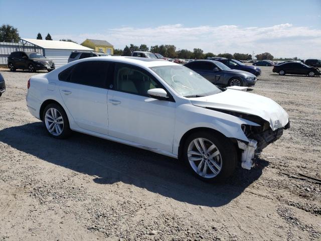  VOLKSWAGEN PASSAT 2019 White