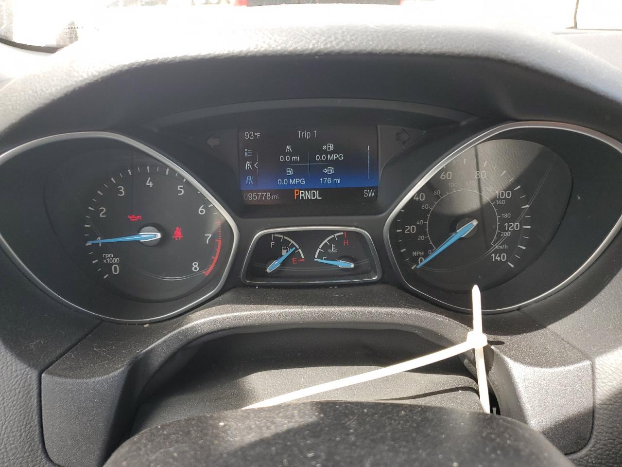 2016 Ford Focus Se VIN: 1FADP3K20GL306689 Lot: 63282005