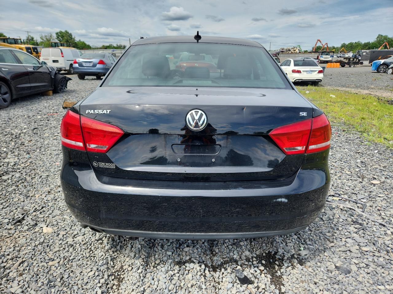 2013 Volkswagen Passat Se VIN: 1VWBP7A35DC098692 Lot: 65560345