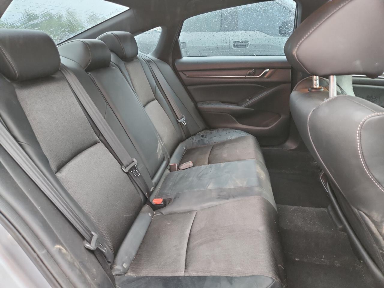 1HGCV1F31JA142876 HONDA ACCORD 2018