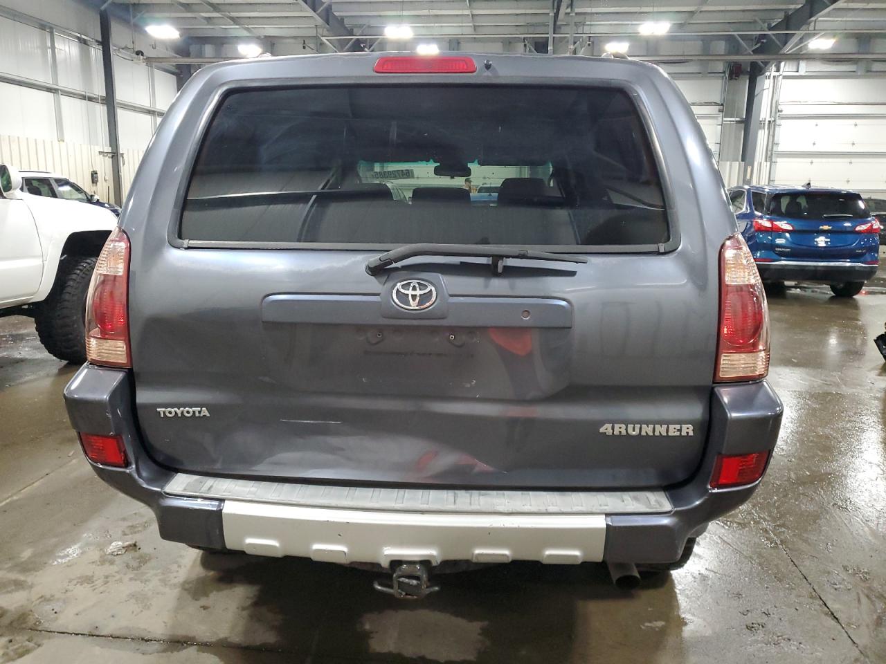 2004 Toyota 4Runner Sr5 VIN: JTEBU14R340052722 Lot: 64729385