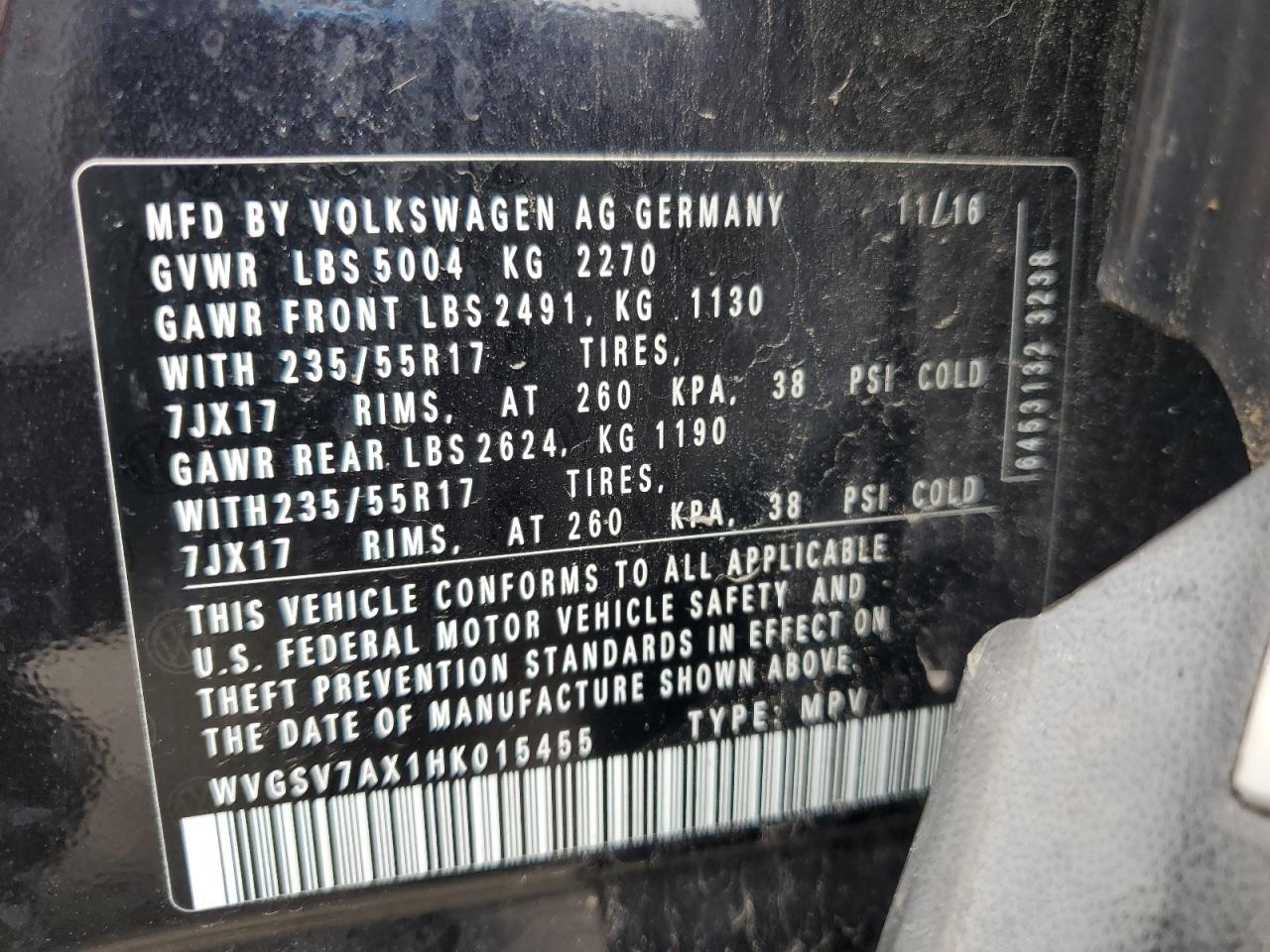 2017 Volkswagen Tiguan Wolfsburg VIN: WVGSV7AX1HK015455 Lot: 64434165