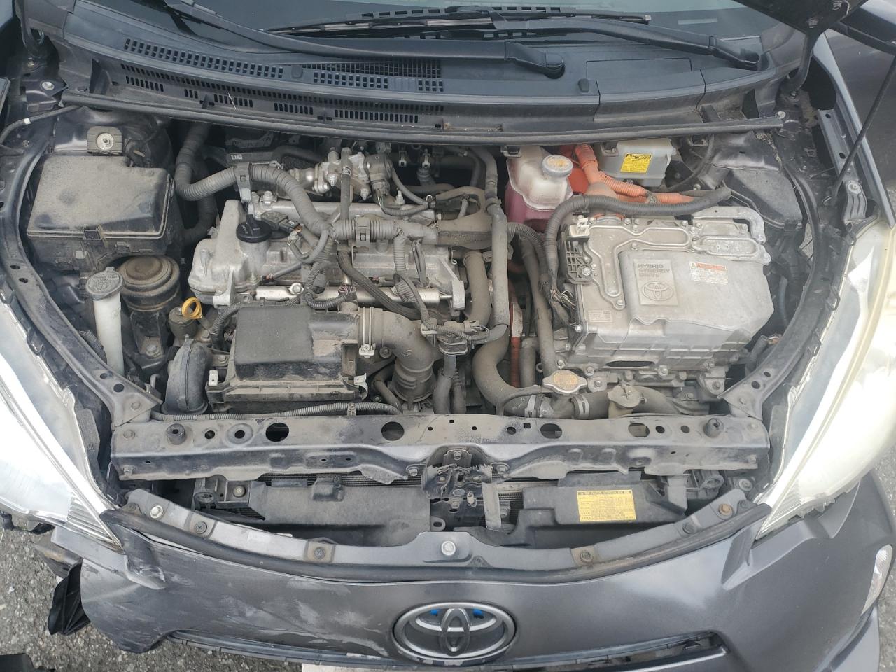 2014 Toyota Prius C VIN: JTDKDTB31E1083719 Lot: 65768975