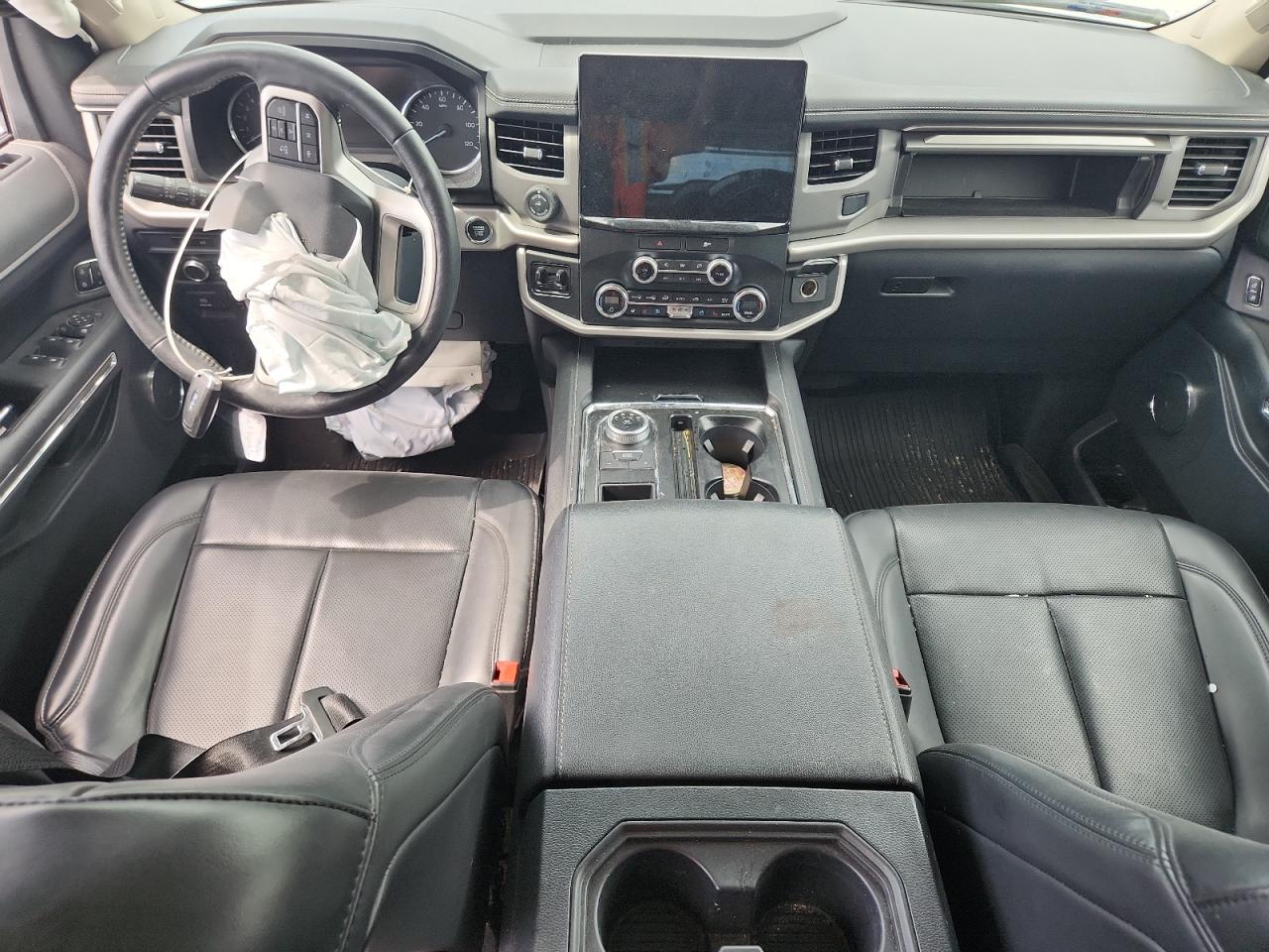 2022 Ford Expedition Xlt VIN: 1FMJU1HT5NEA31876 Lot: 64436935