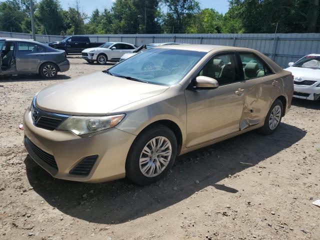 Sedans TOYOTA CAMRY 2012 Beżowy