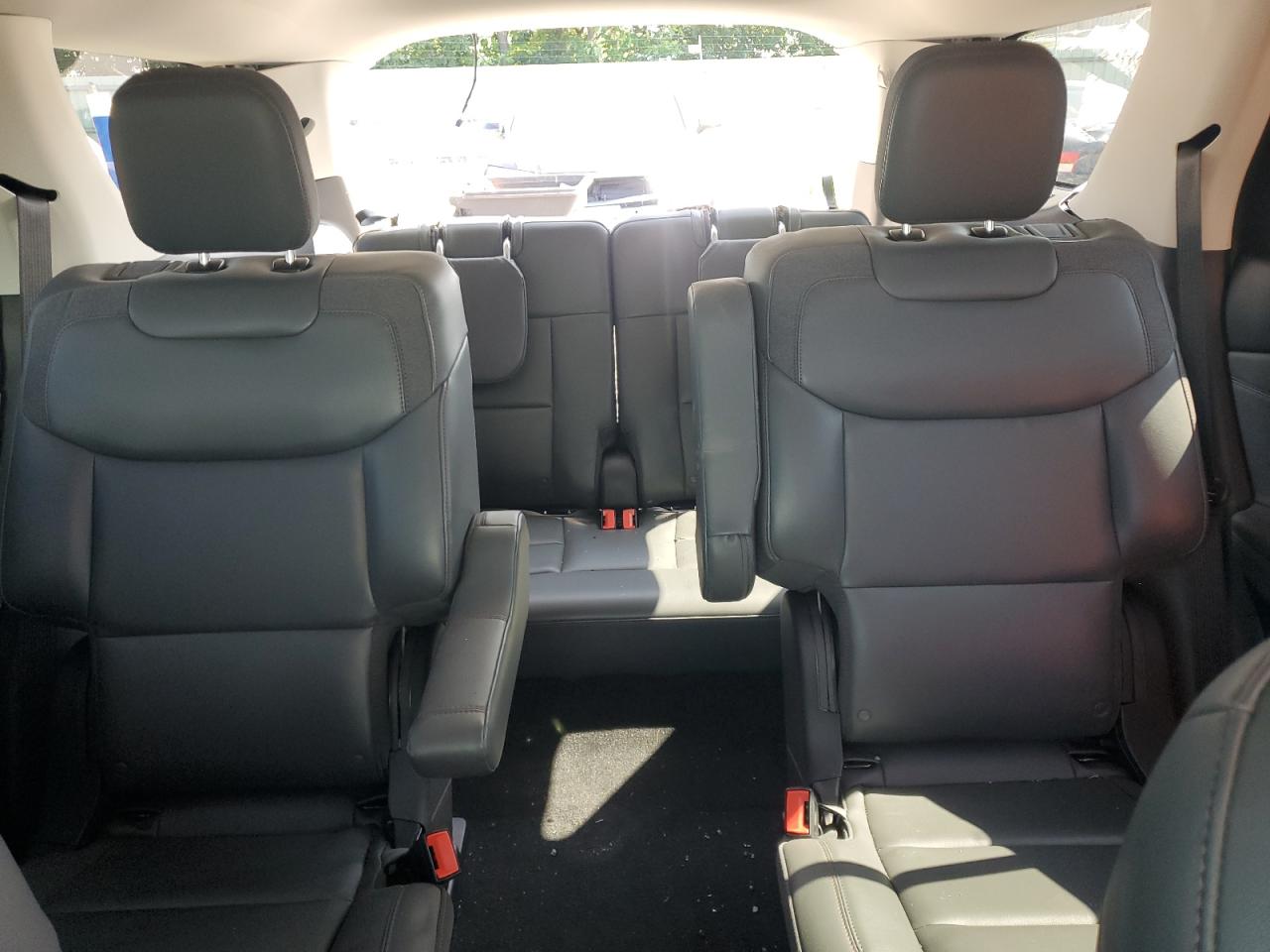 2025 Ford Explorer Active VIN: 1FMUK8DH2SGA89795 Lot: 65040335