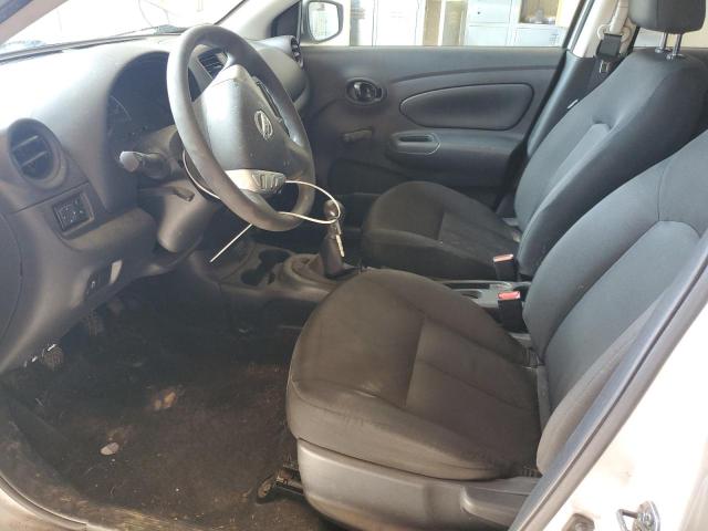  NISSAN VERSA 2019 Srebrny