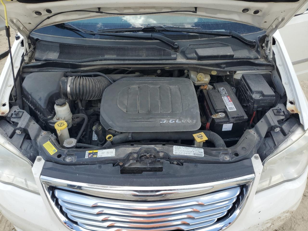 2013 Chrysler Town & Country Touring VIN: 2C4RC1BG0DR620535 Lot: 64219655