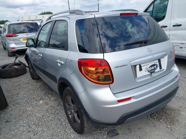 2010 SUZUKI SX4 SZ-L