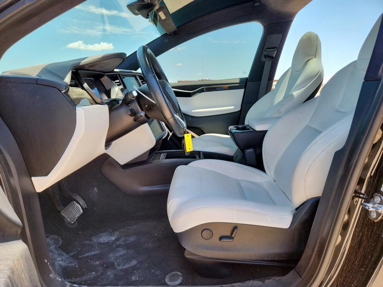 2018 Tesla Model X VIN: 5YJXCBE29JF141356 Lot: 64262045