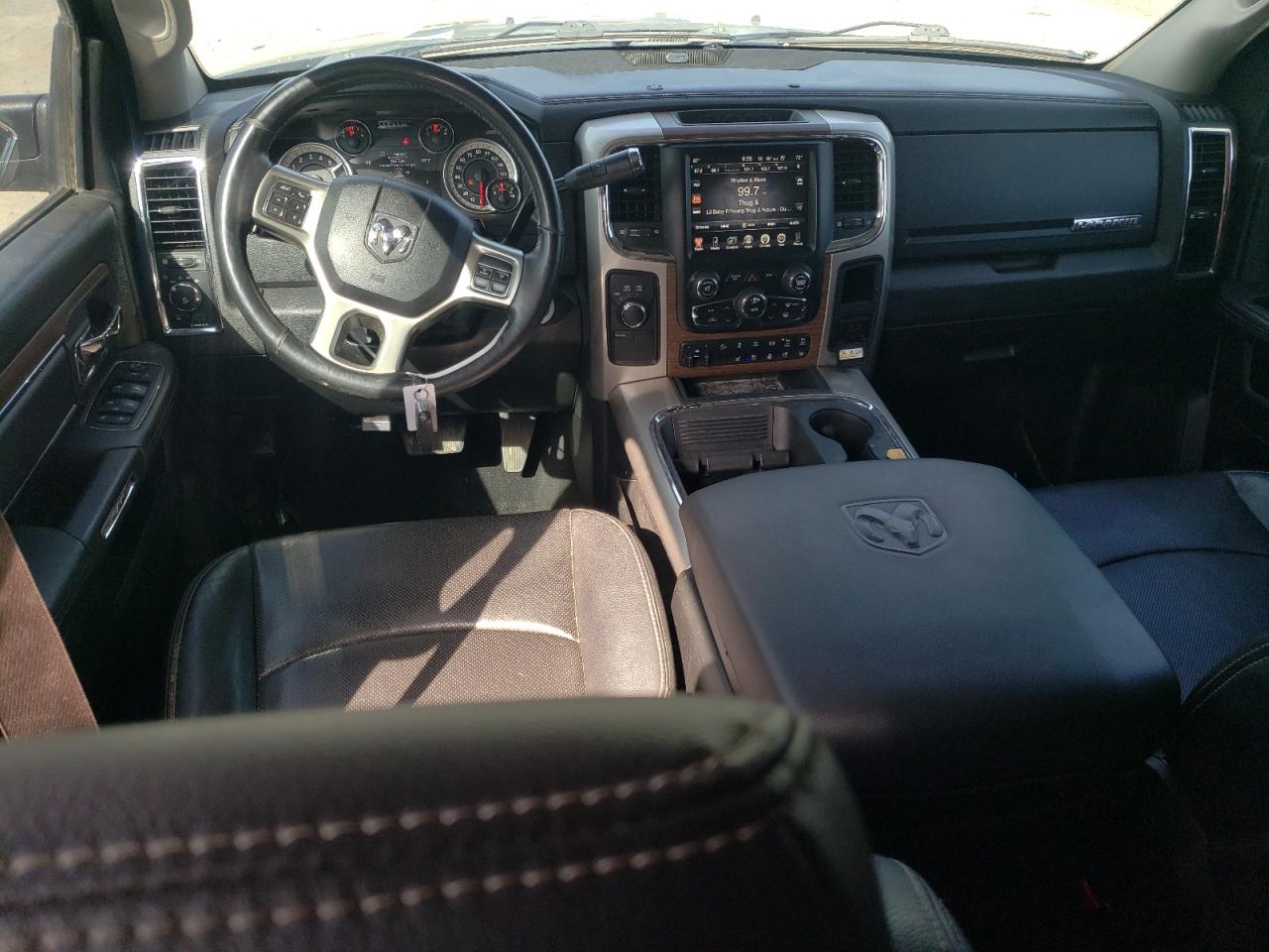 2017 Ram 2500 Laramie VIN: 3C6UR5NL8HG786765 Lot: 64820095