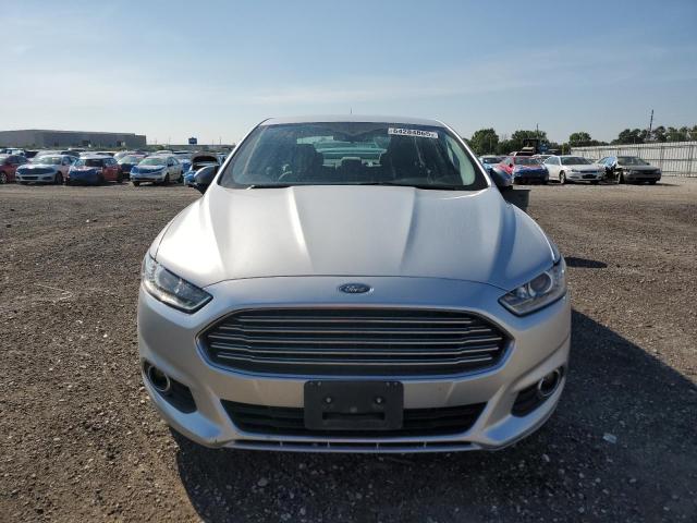  FORD FUSION 2016 Srebrny