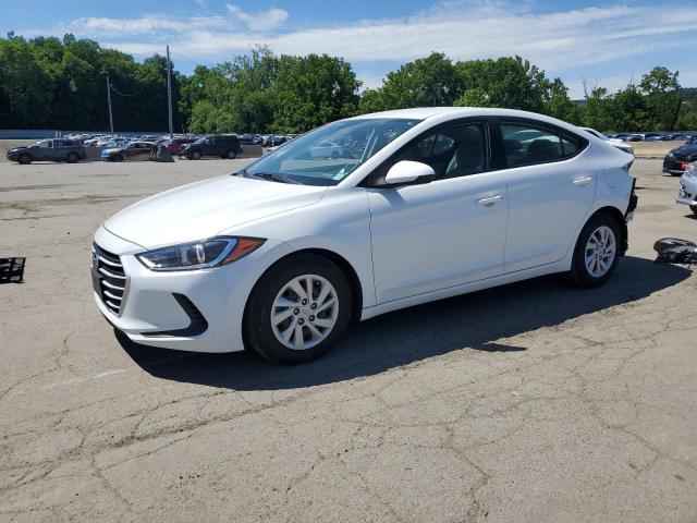  HYUNDAI ELANTRA 2018 Белы