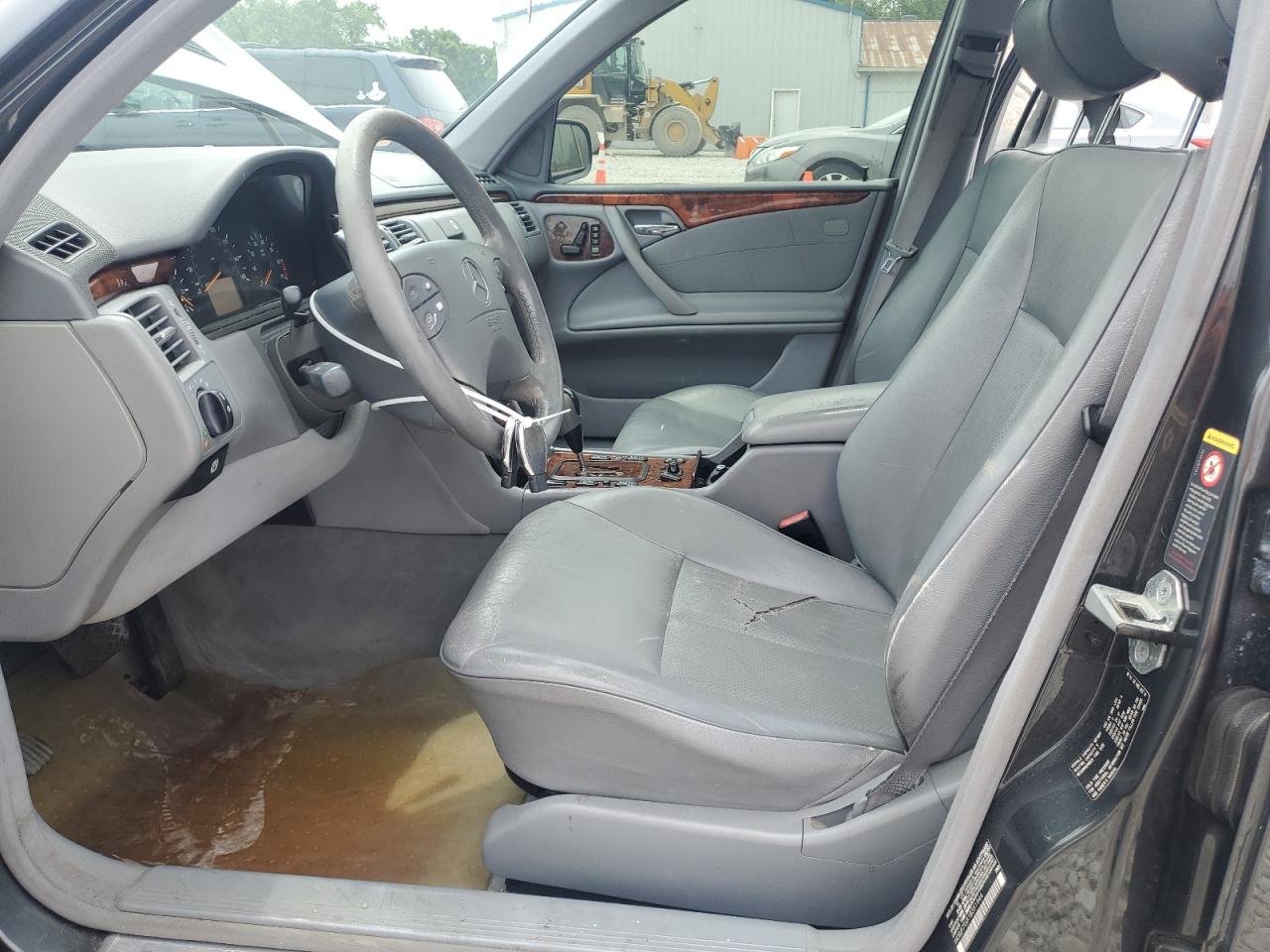 2001 Mercedes-Benz E 430 VIN: WDBJF70JX1B351944 Lot: 63948705
