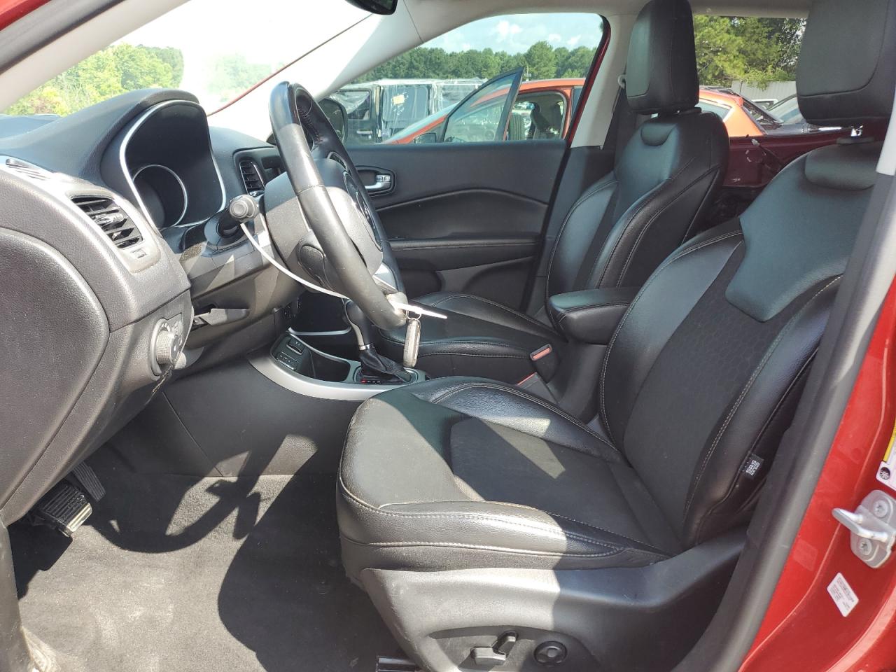 2018 Jeep Compass Latitude VIN: 3C4NJCBB5JT468555 Lot: 64379375