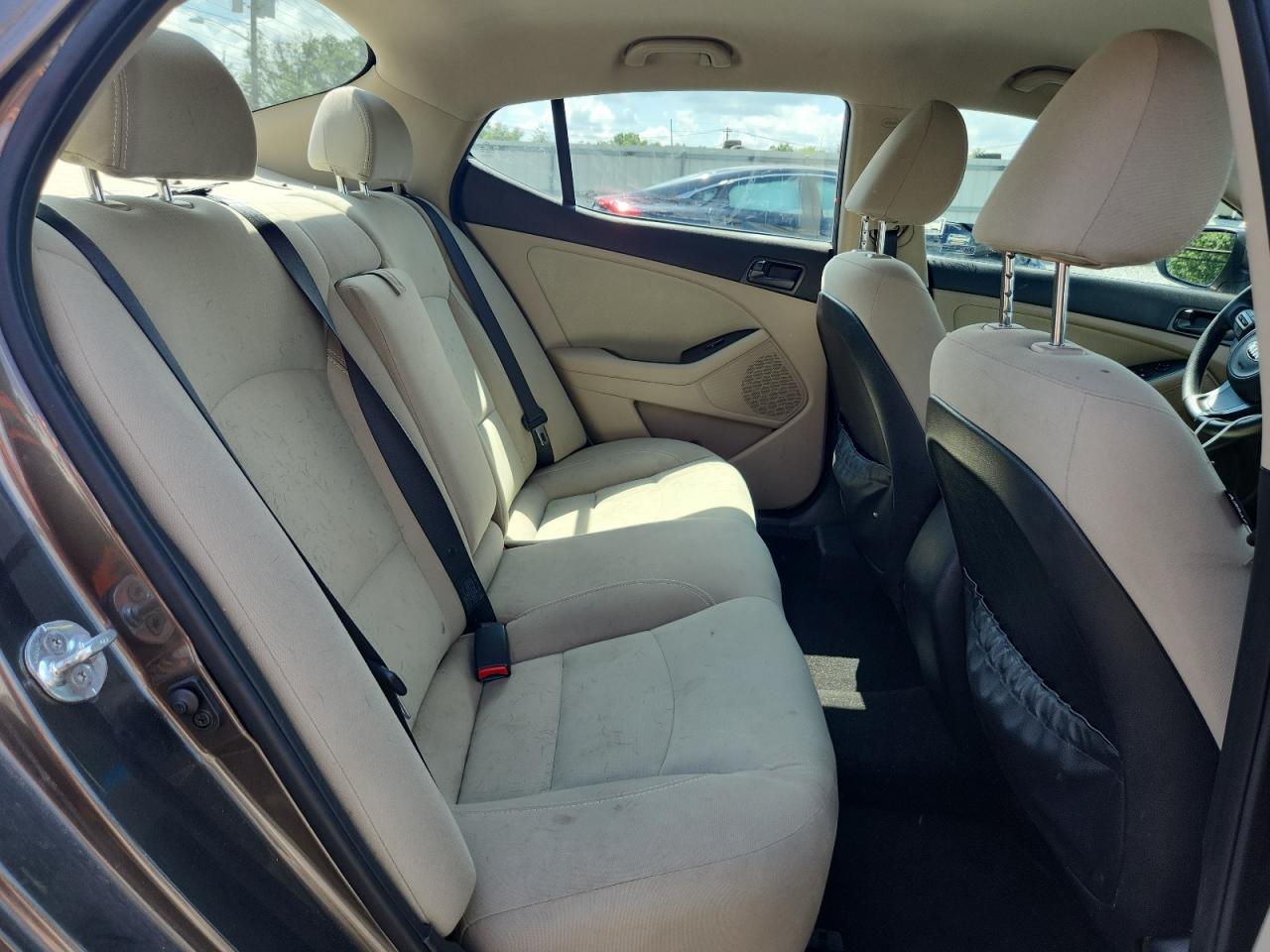 2015 Kia Optima Lx VIN: 5XXGM4A74FG399038 Lot: 64631675