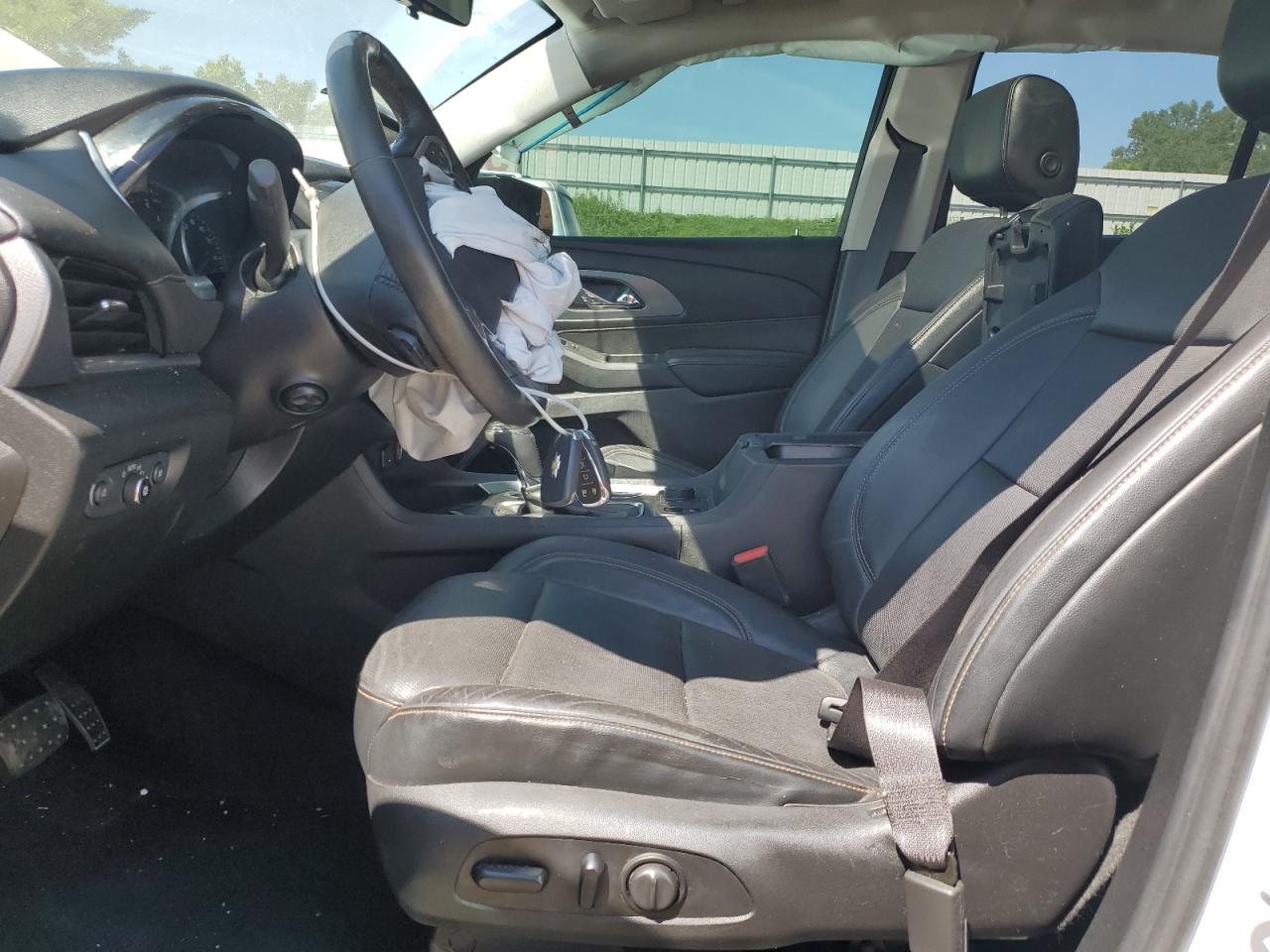 2018 Chevrolet Traverse Premier VIN: 1GNERKKW4JJ102932 Lot: 65181065