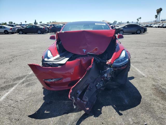  TESLA MODEL 3 2018 Czerwony