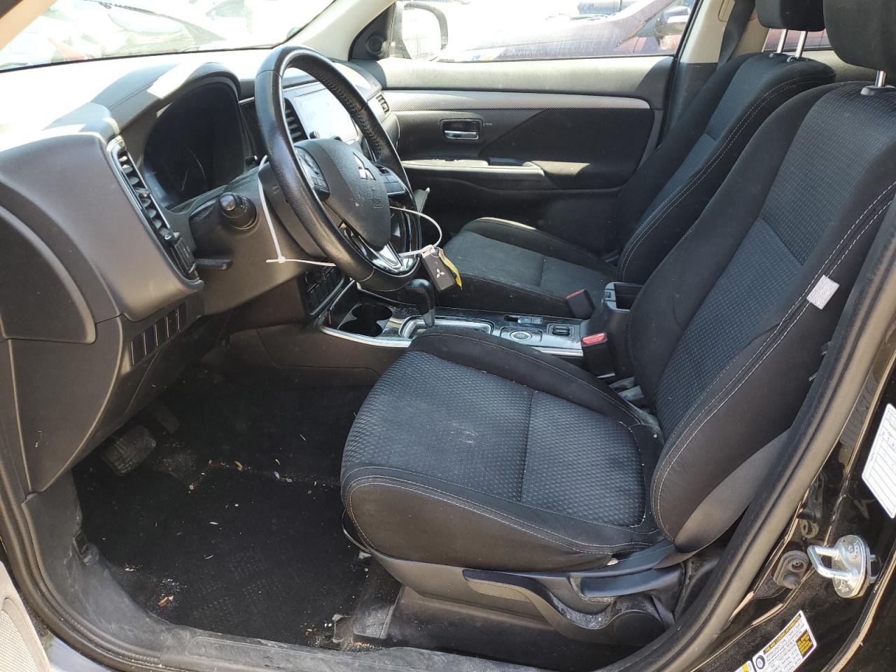 2018 Mitsubishi Outlander Se VIN: JA4AZ3A36JZ041387 Lot: 65187715