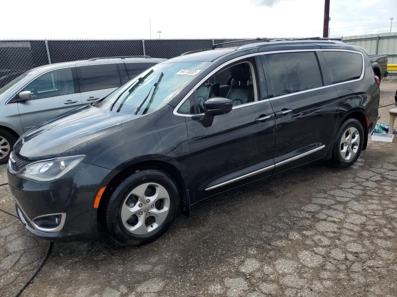 2017 Chrysler Pacifica Touring L Plus black null flexible 2C4RC1EG6HR764091 photo #1
