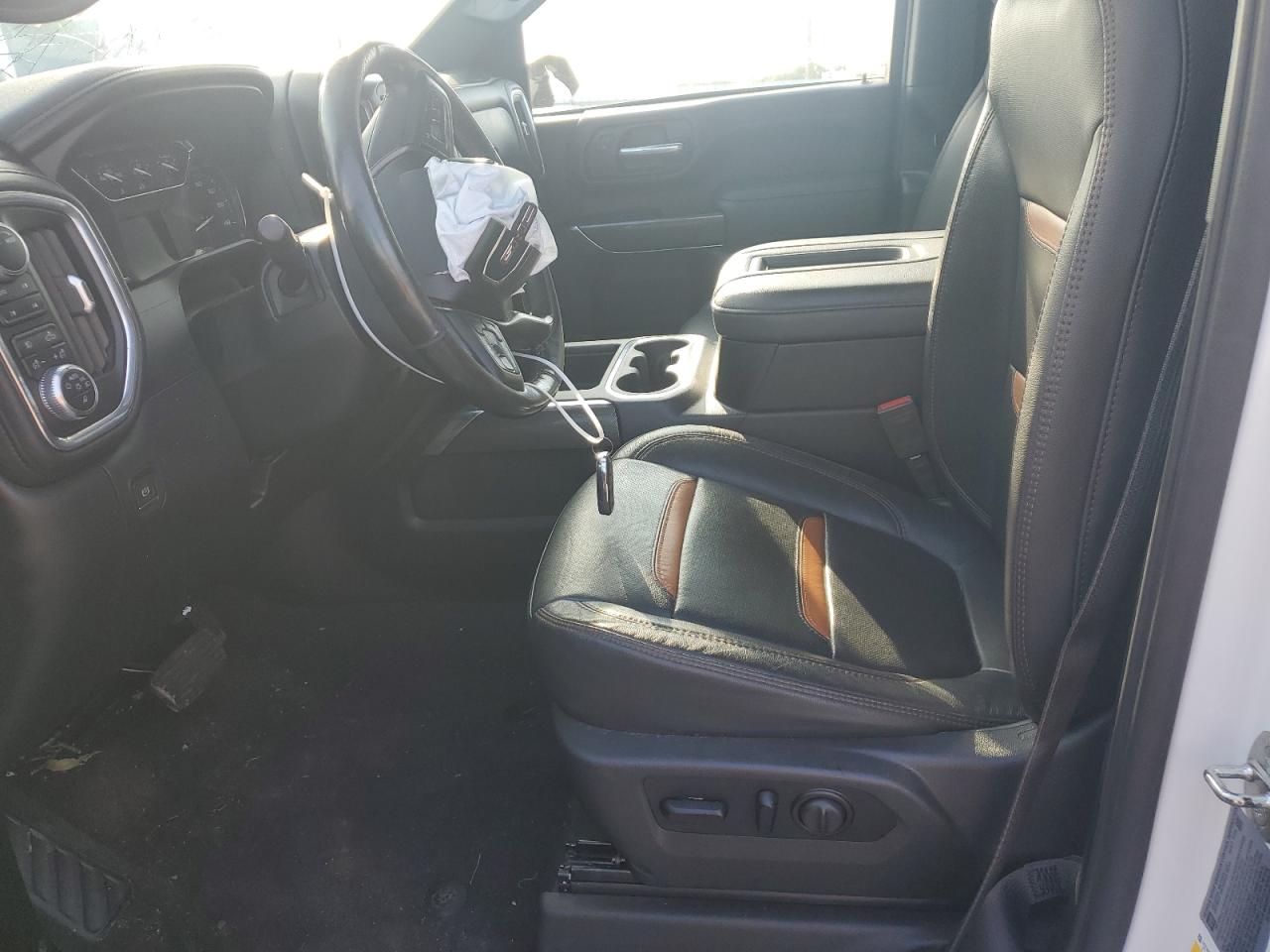 2021 GMC Sierra K2500 At4 VIN: 1GT49PEY0MF312384 Lot: 64641445