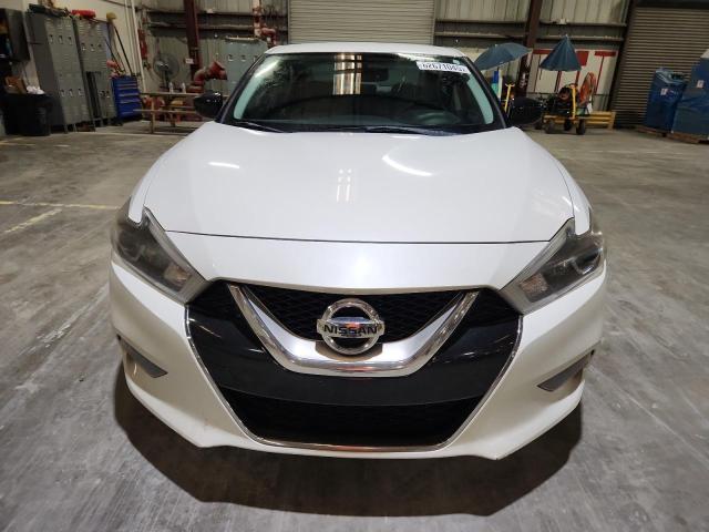  NISSAN MAXIMA 2017 Белы