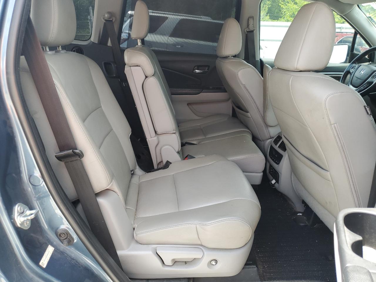 2016 Honda Pilot Exl VIN: 5FNYF6H89GB007457 Lot: 64114385