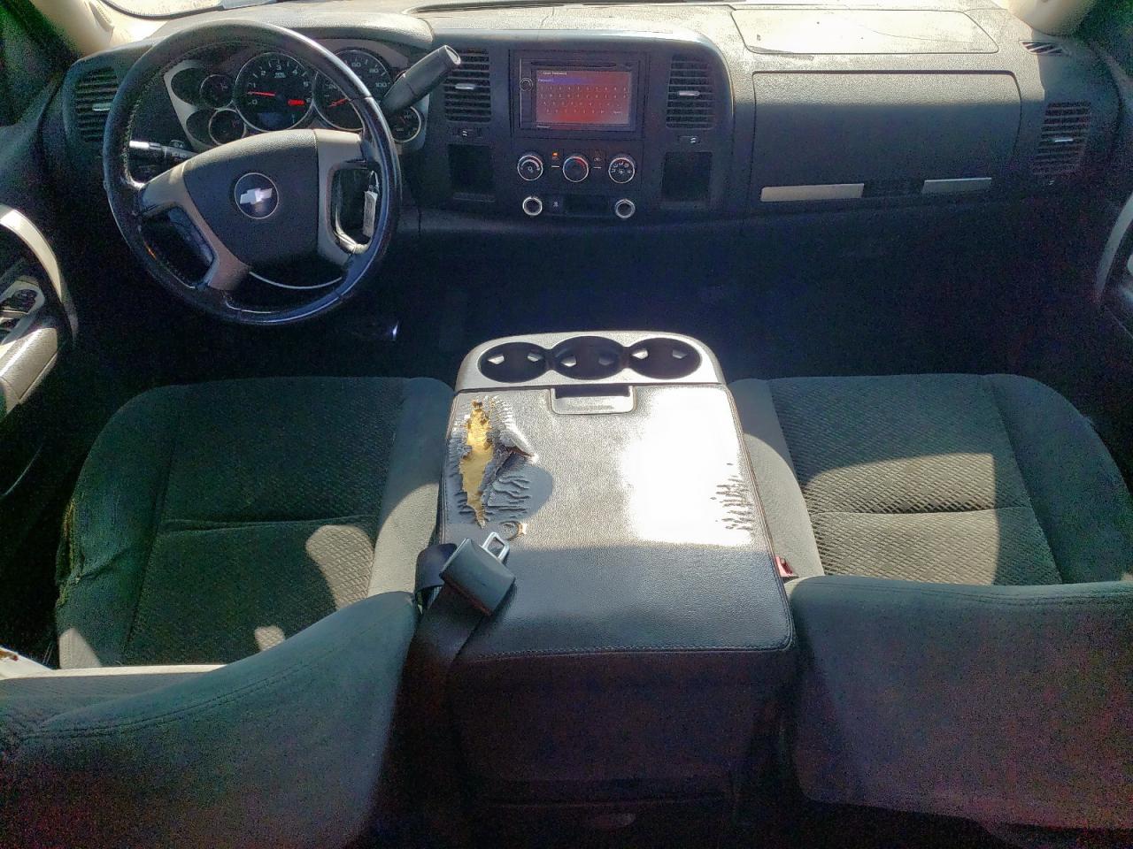 2008 Chevrolet Silverado C1500 VIN: 2GCEC13J881302871 Lot: 64832235