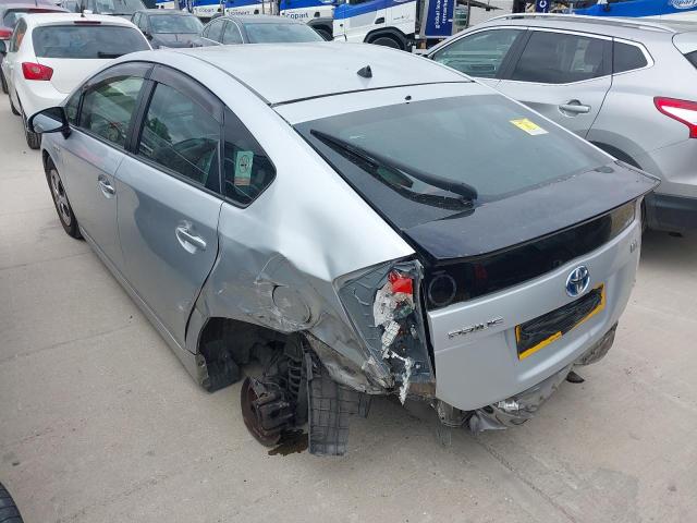 2014 TOYOTA PRIUS HYBR