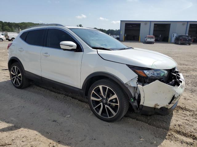 NISSAN ROGUE 2018 Biały