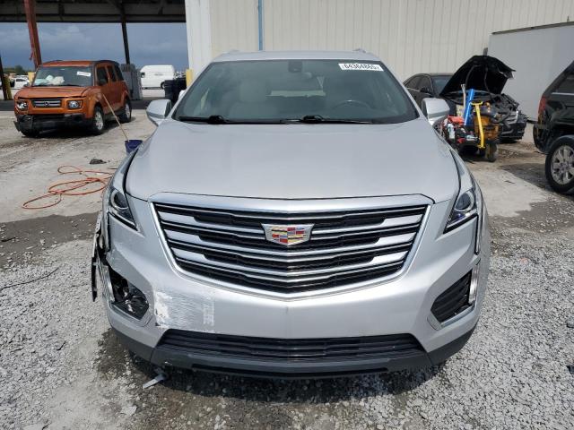  CADILLAC XT5 2018 Серебристый