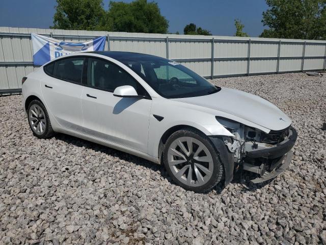  TESLA MODEL 3 2023 Biały