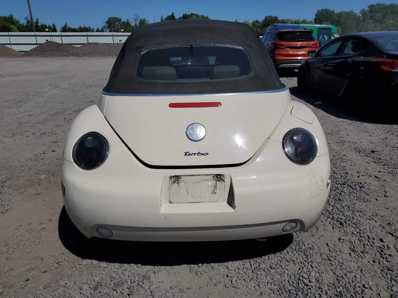2004 Volkswagen New Beetle Gls VIN: 3VWCD31Y14M348915 Lot: 64690245