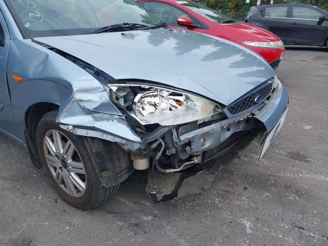 2004 FORD FOCUS GHIA