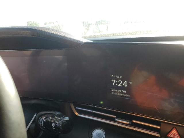 2024 HYUNDAI ELANTRA LUXURY  