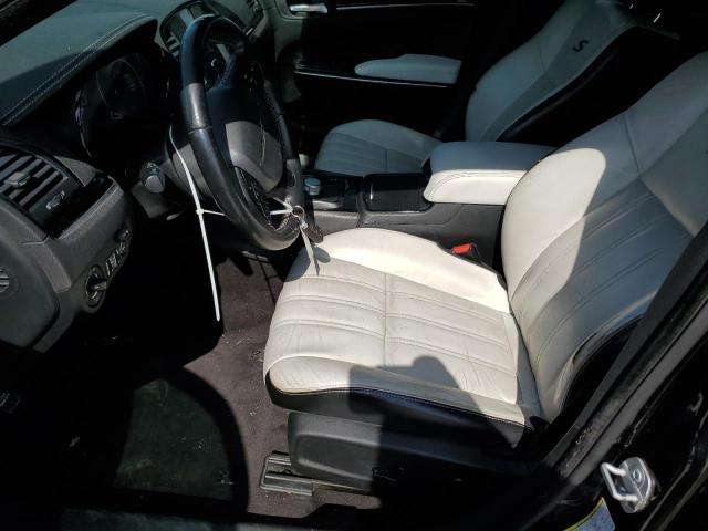  CHRYSLER 300 2018 Czarny