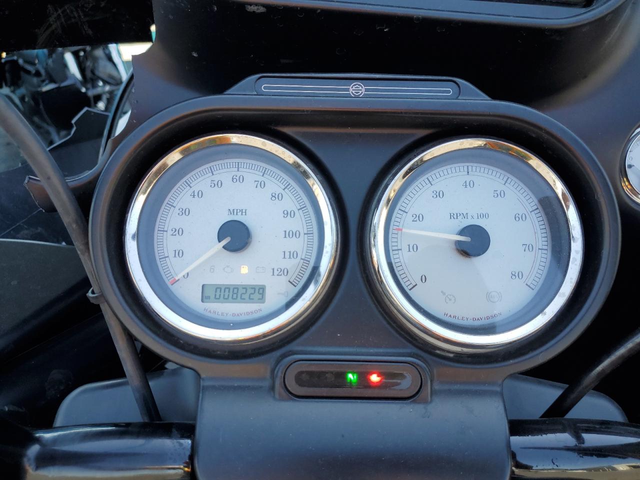 2013 Harley-Davidson Fltrx Road Glide Custom VIN: 1HD1KHM39DB666994 Lot: 63528155