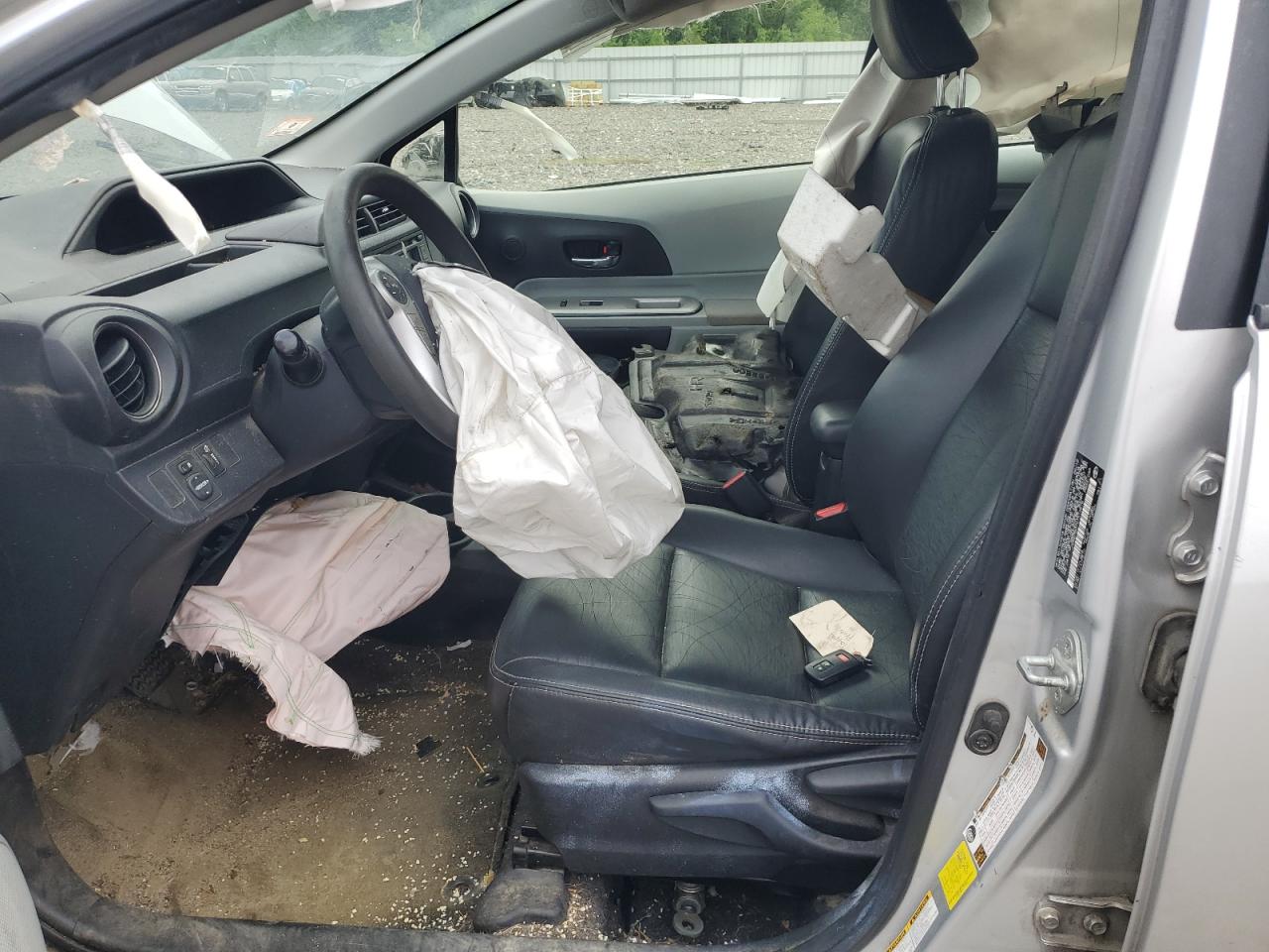 2012 Toyota Prius C VIN: JTDKDTB31C1512676 Lot: 63628805