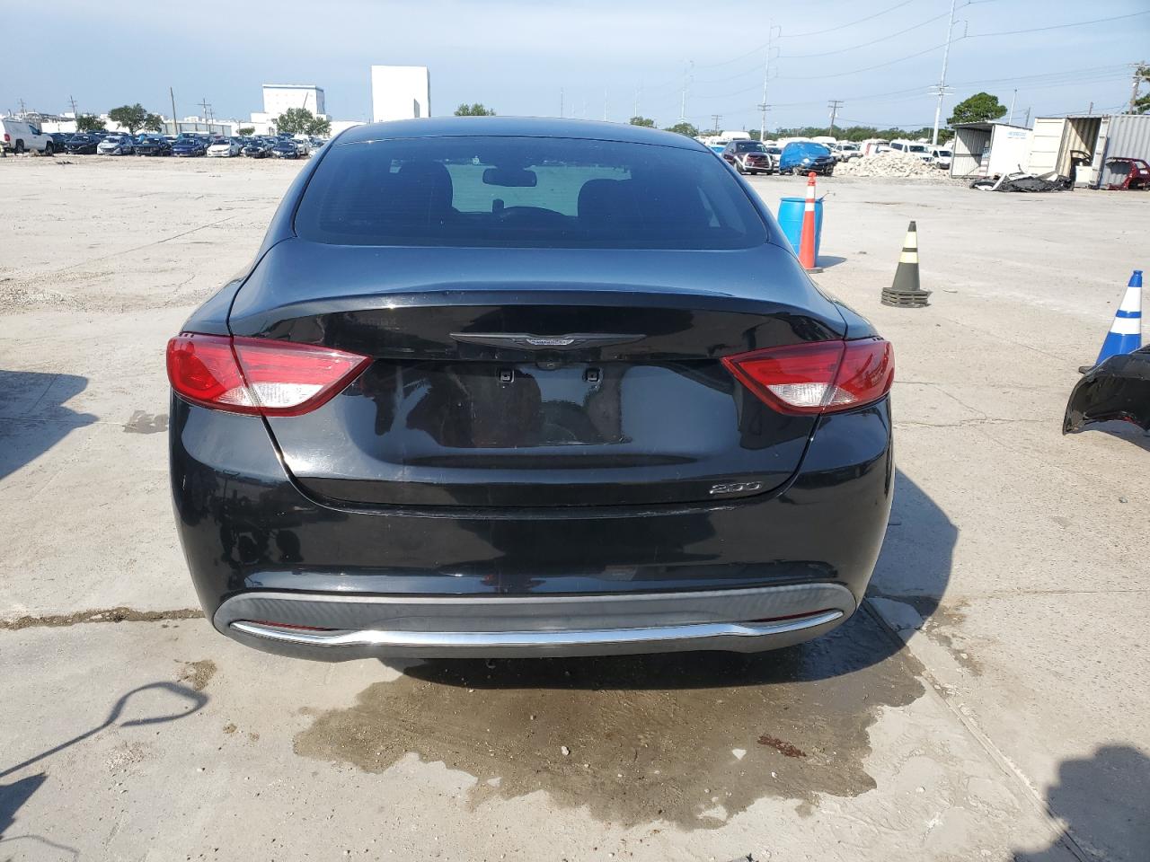 2015 Chrysler 200 Limited VIN: 1C3CCCAB3FN623487 Lot: 65042625