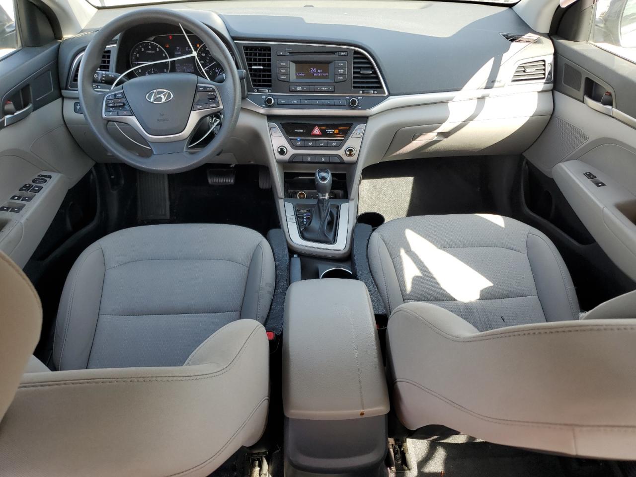 2018 Hyundai Elantra Se VIN: 5NPD74LF8JH213786 Lot: 62989075