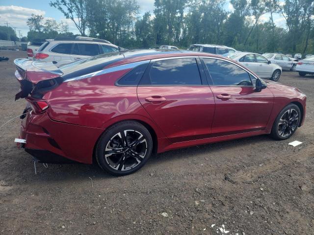  KIA K5 2022 Czerwony