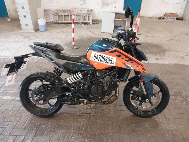 2024 KTM 125 DUKE 2