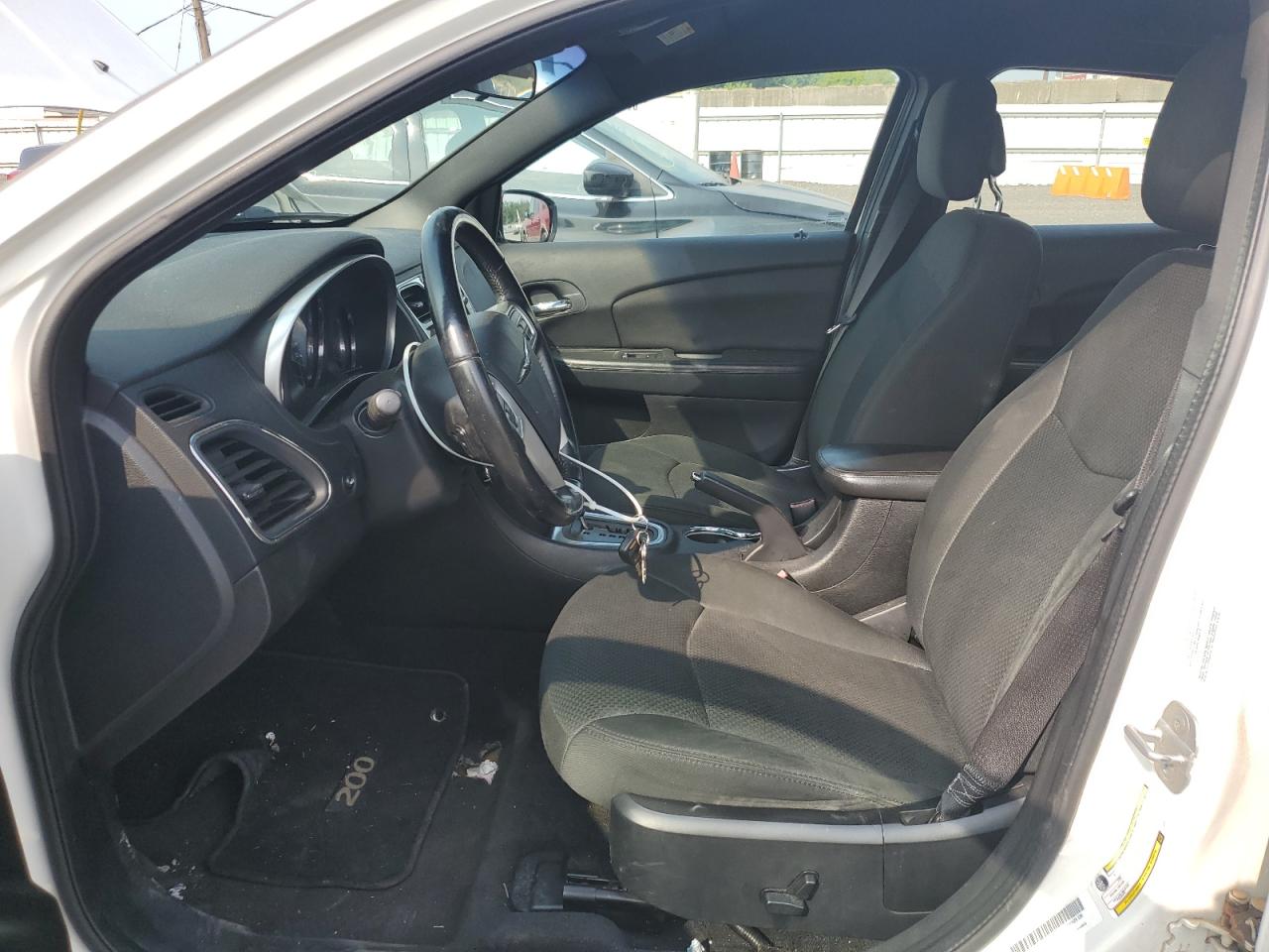 2011 Chrysler 200 Touring VIN: 1C3BC1FB2BN531466 Lot: 66300655