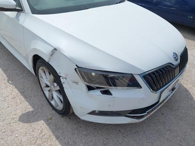 2017 SKODA SUPERB SE