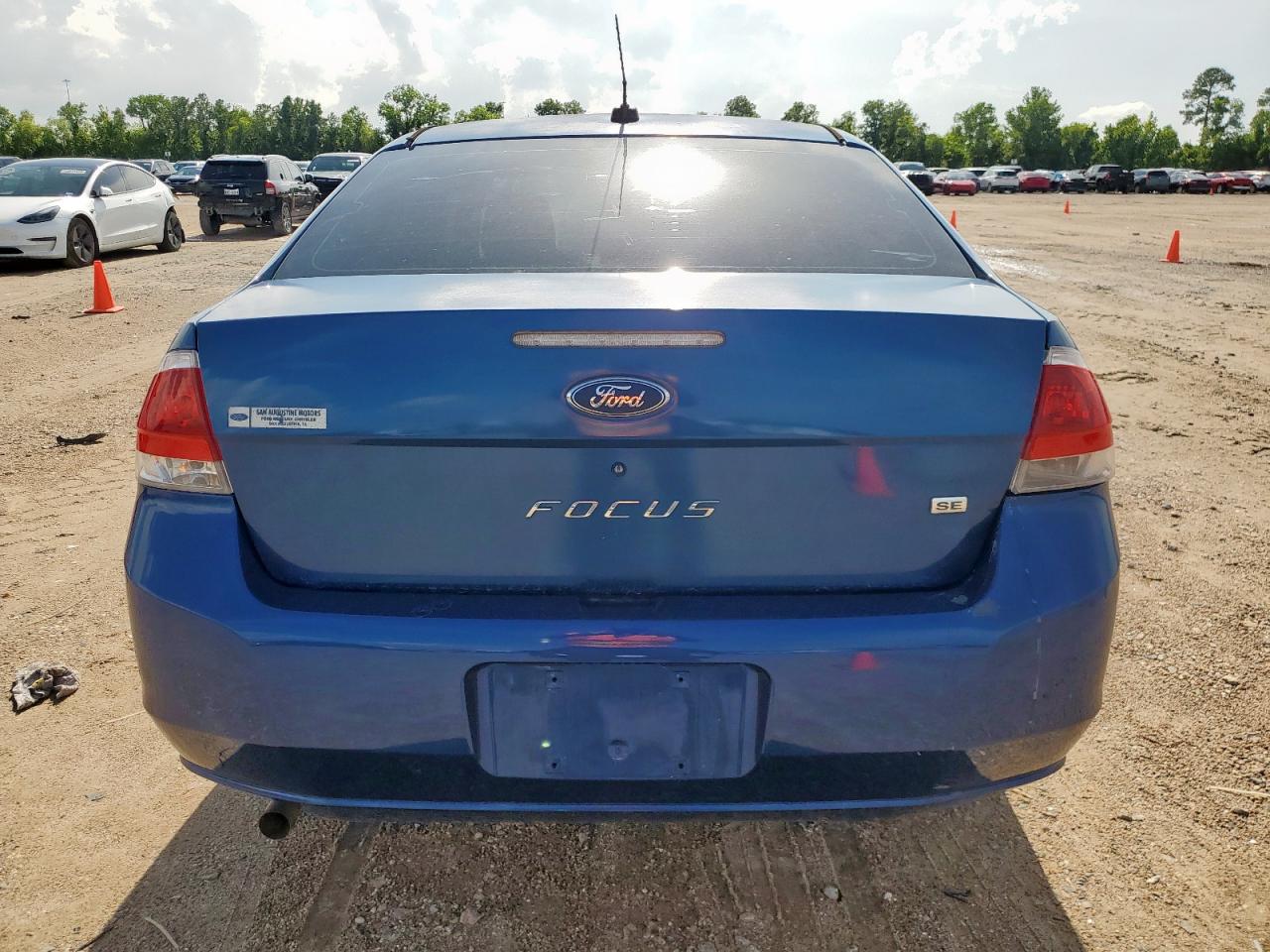 2008 Ford Focus Se VIN: 1FAHP35N58W250109 Lot: 64284555