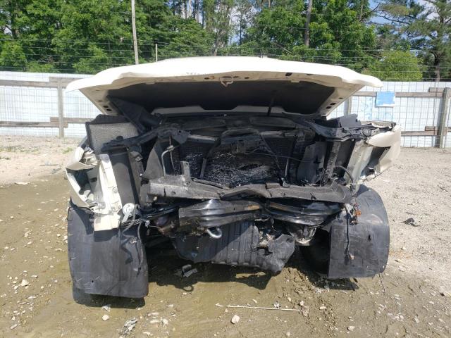  CHEVROLET TAHOE 2013 Kremowy
