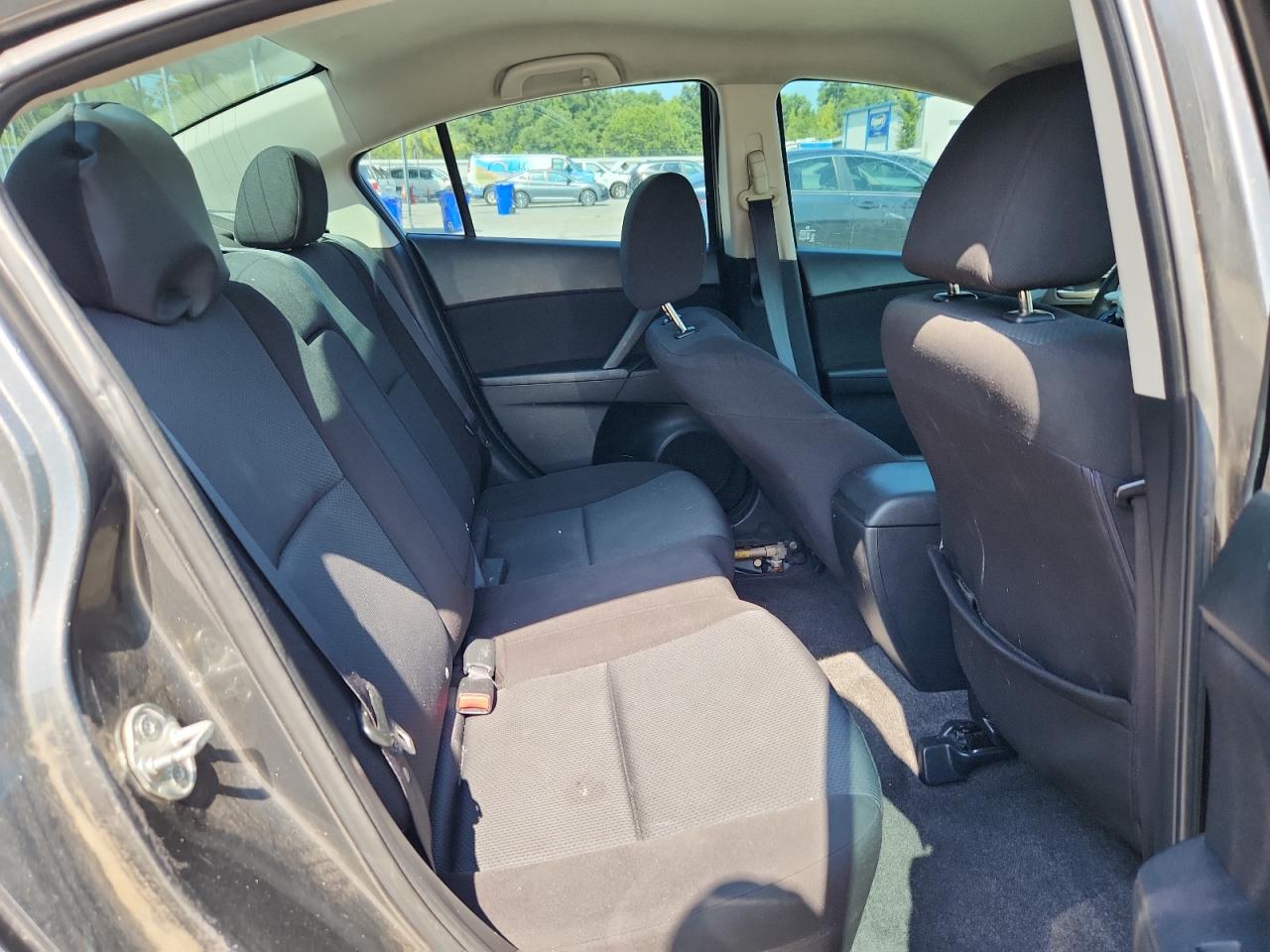 2011 Mazda 3 I VIN: JM1BL1VF7B1408141 Lot: 63615235