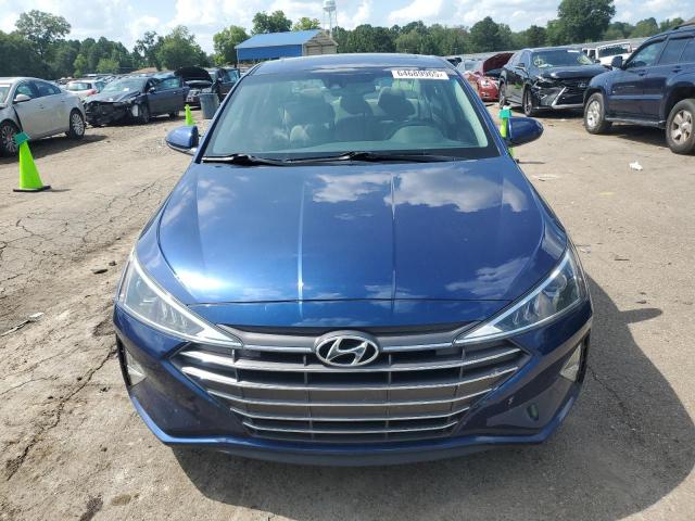  HYUNDAI ELANTRA 2019 Синий
