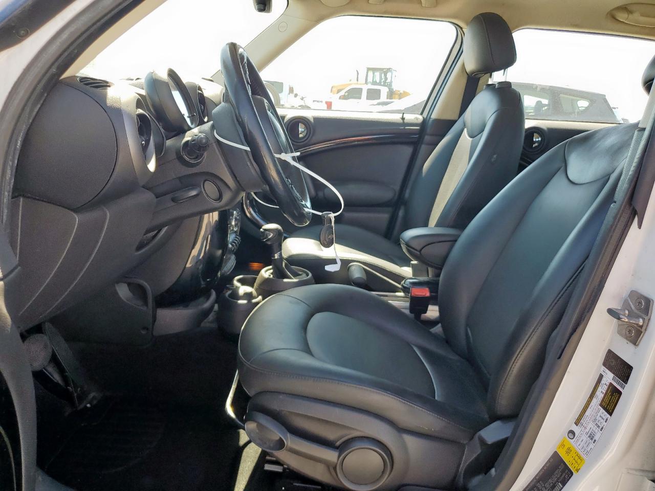 WMWZB3C5XCWM03587 2012 Mini Cooper Countryman